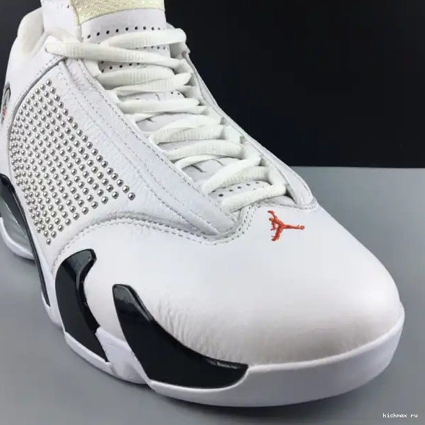 Rep Kickmax 14 Air Jordan White Retro BV7630-106 0325